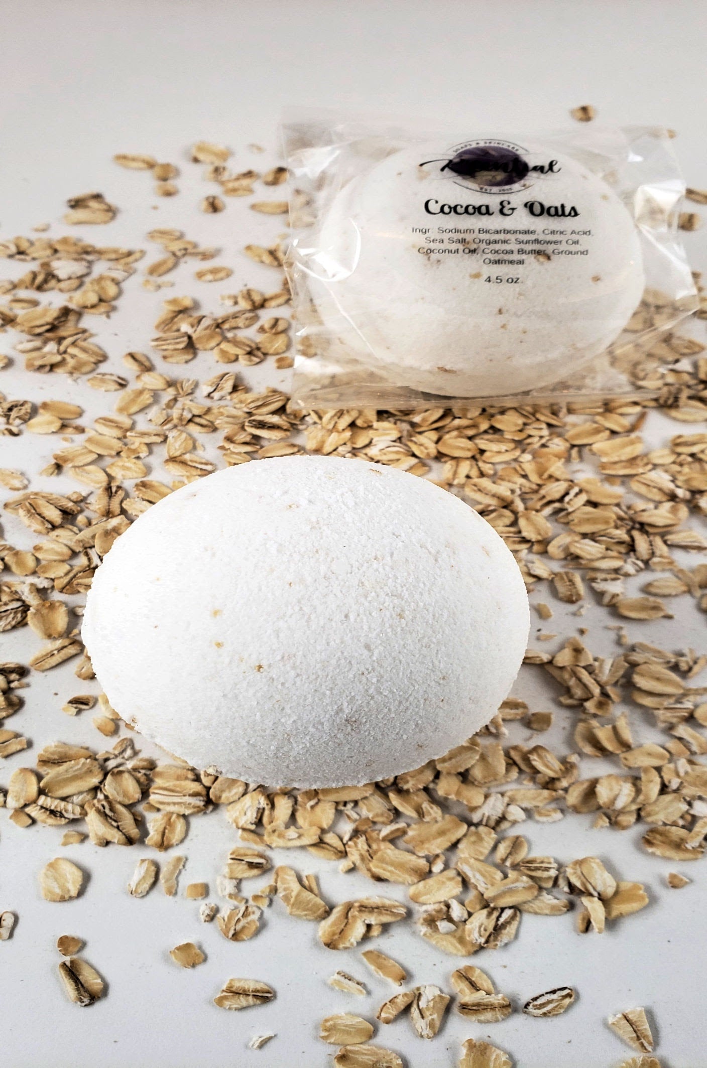 Cocoa & Oats Bath Bomb